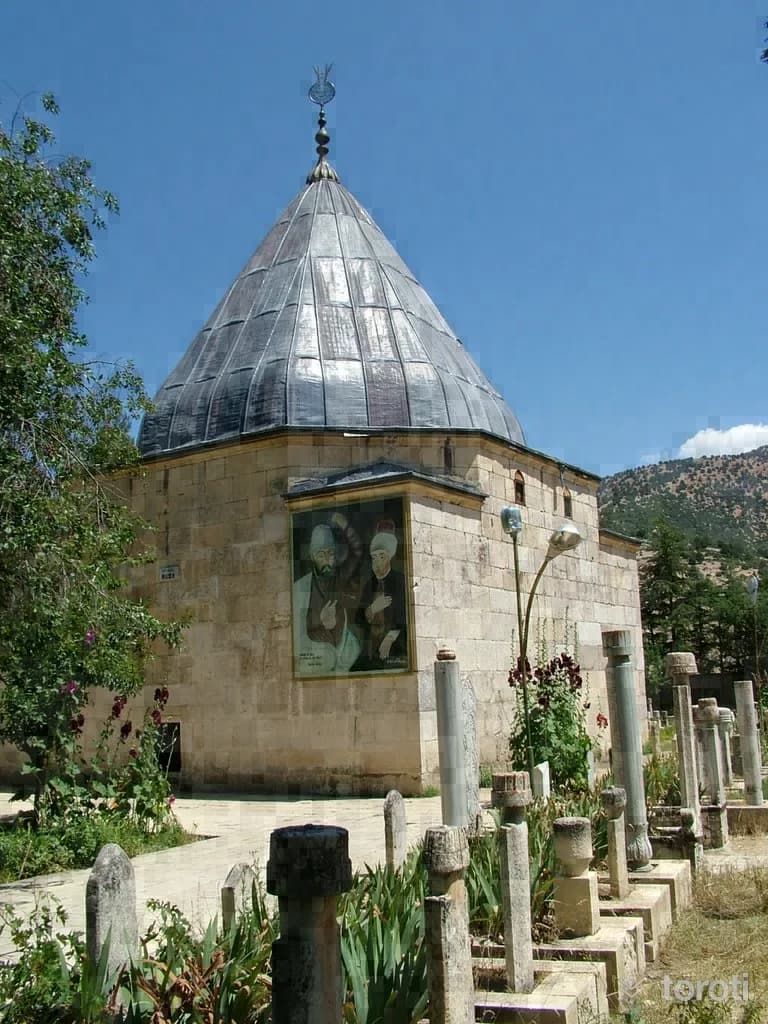 Abdal Musa Türbesi