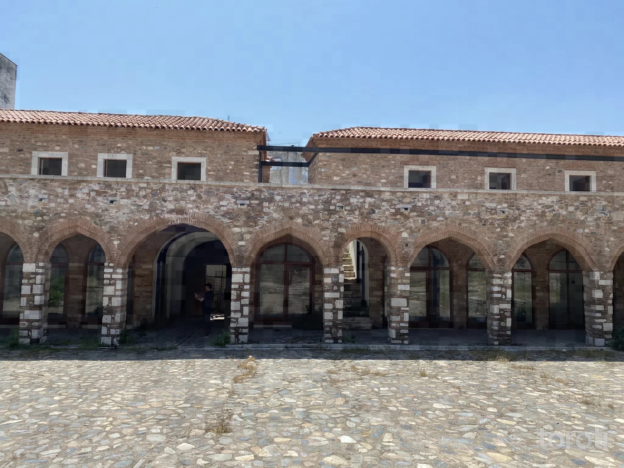 Gümrükönü Kervansarayı