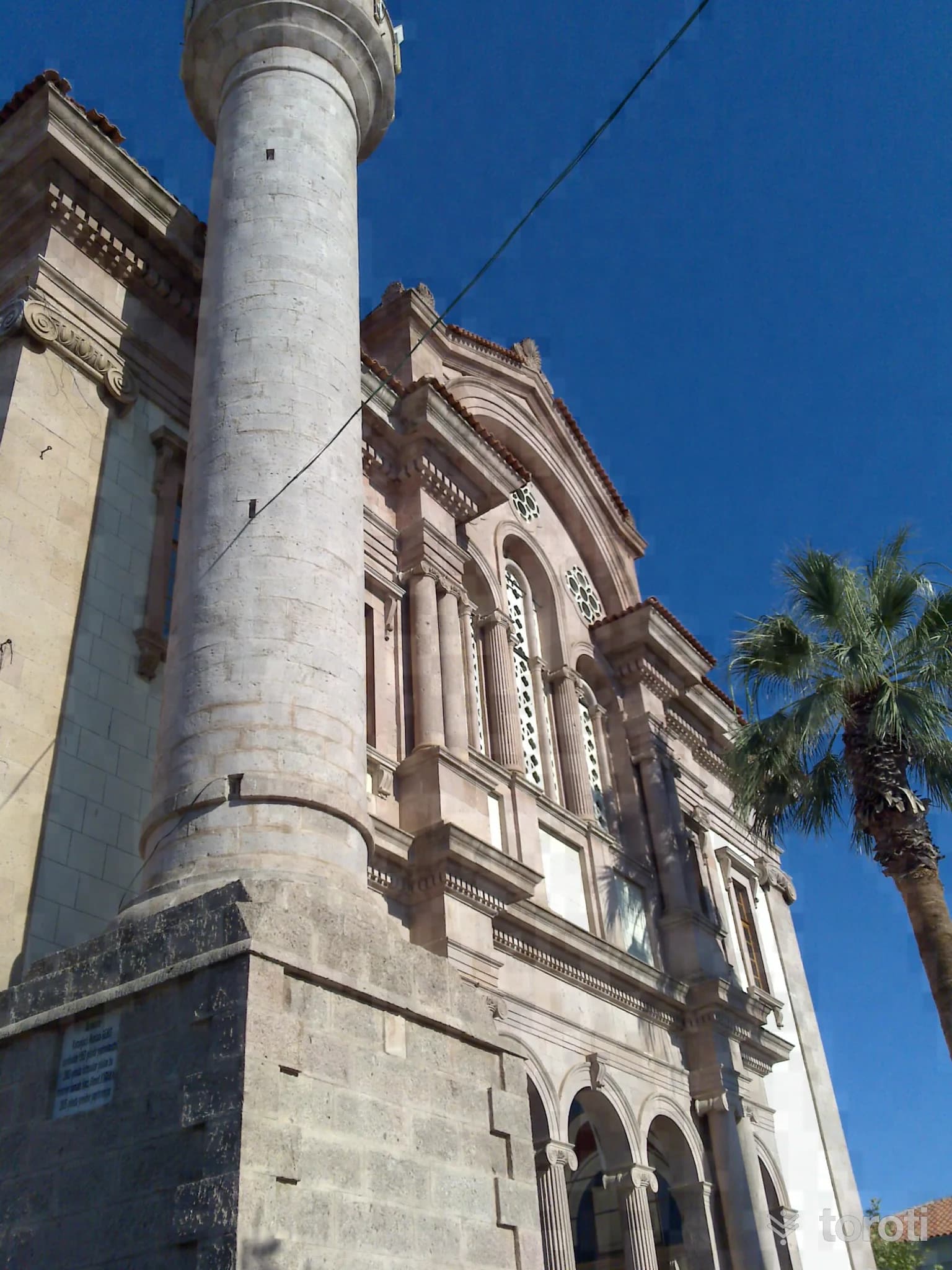 Çınarlı (Agios Georgios) Kilise Camii