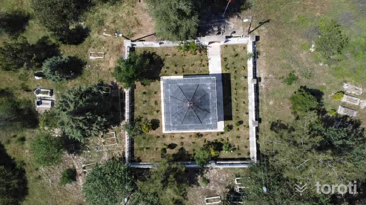 Mihal Gazi Türbesi
