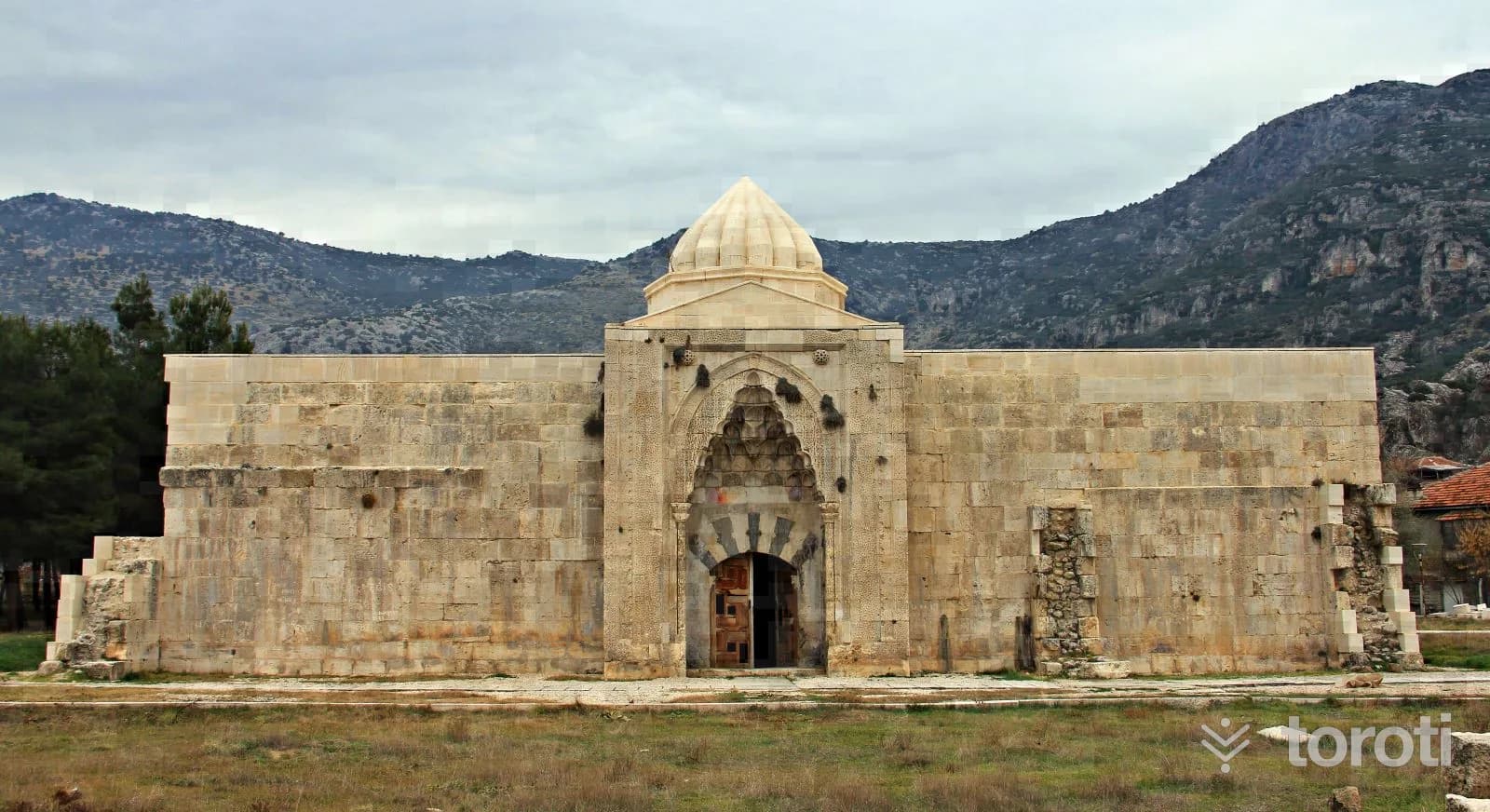 Susuz Han Kervansarayı