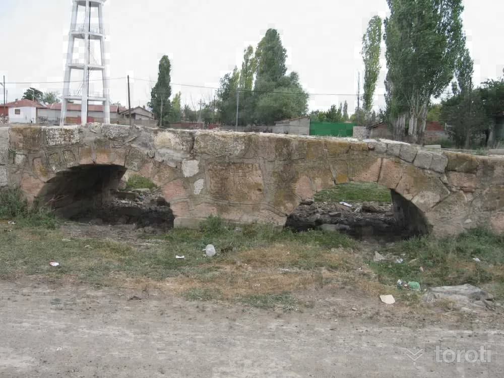 Karahüyük midaio