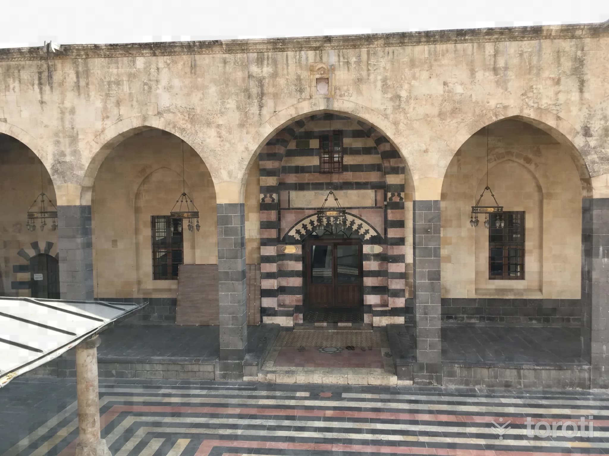 Tahtanı Cami