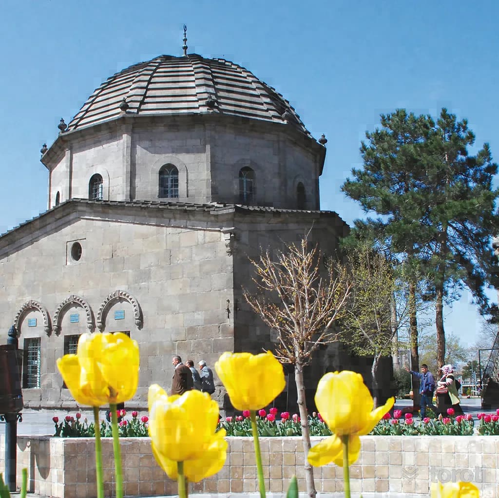 Zeynel Abidin Türbesi