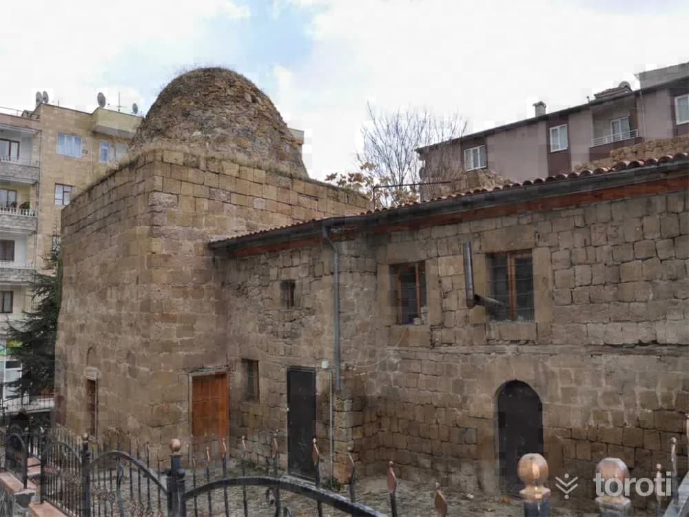 Esen Bey Türbesi