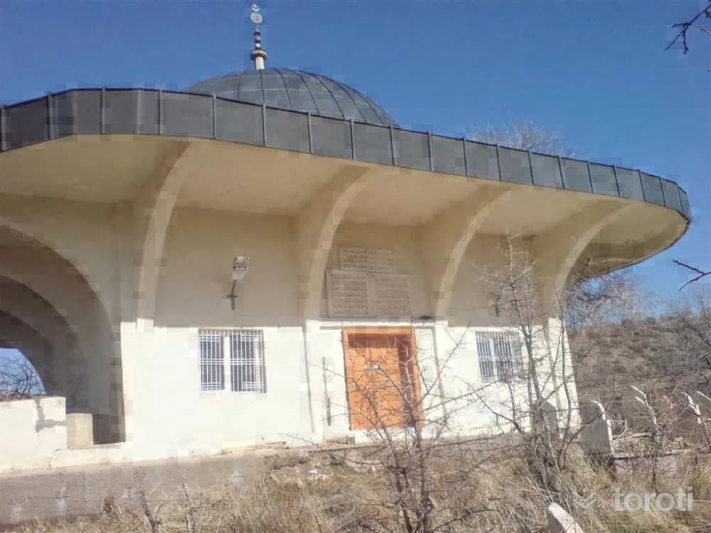 Şeyhul Hazin Hazretleri Türbesi