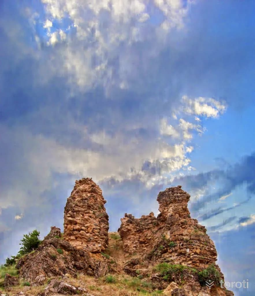 Bozikan (Sason) Kalesi