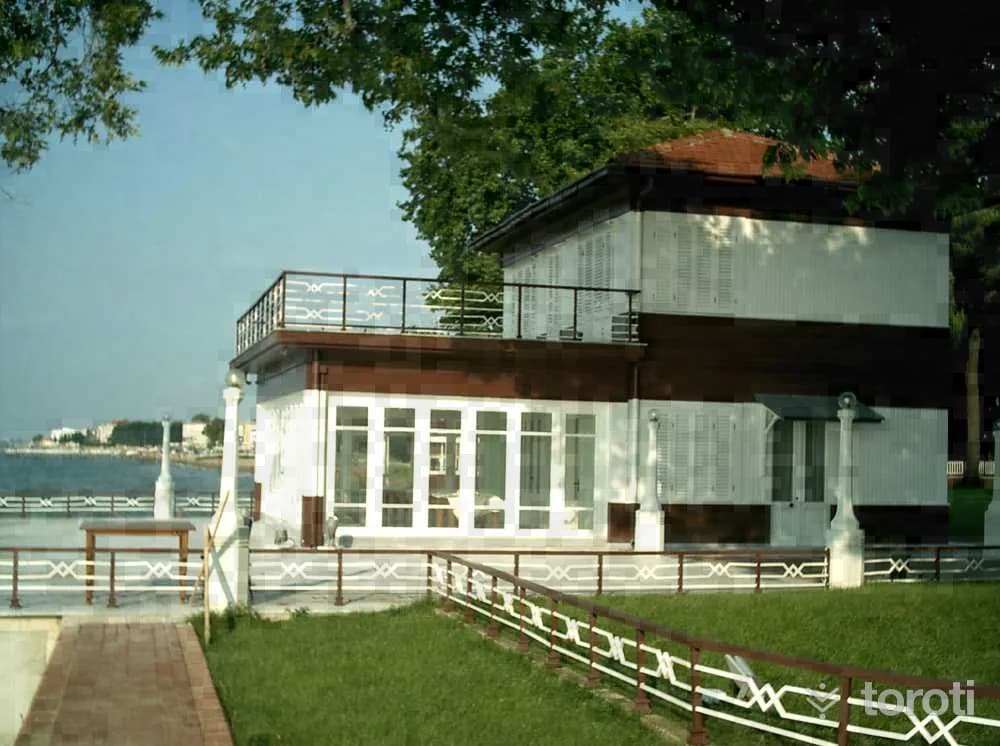 Yürüyen Köşk