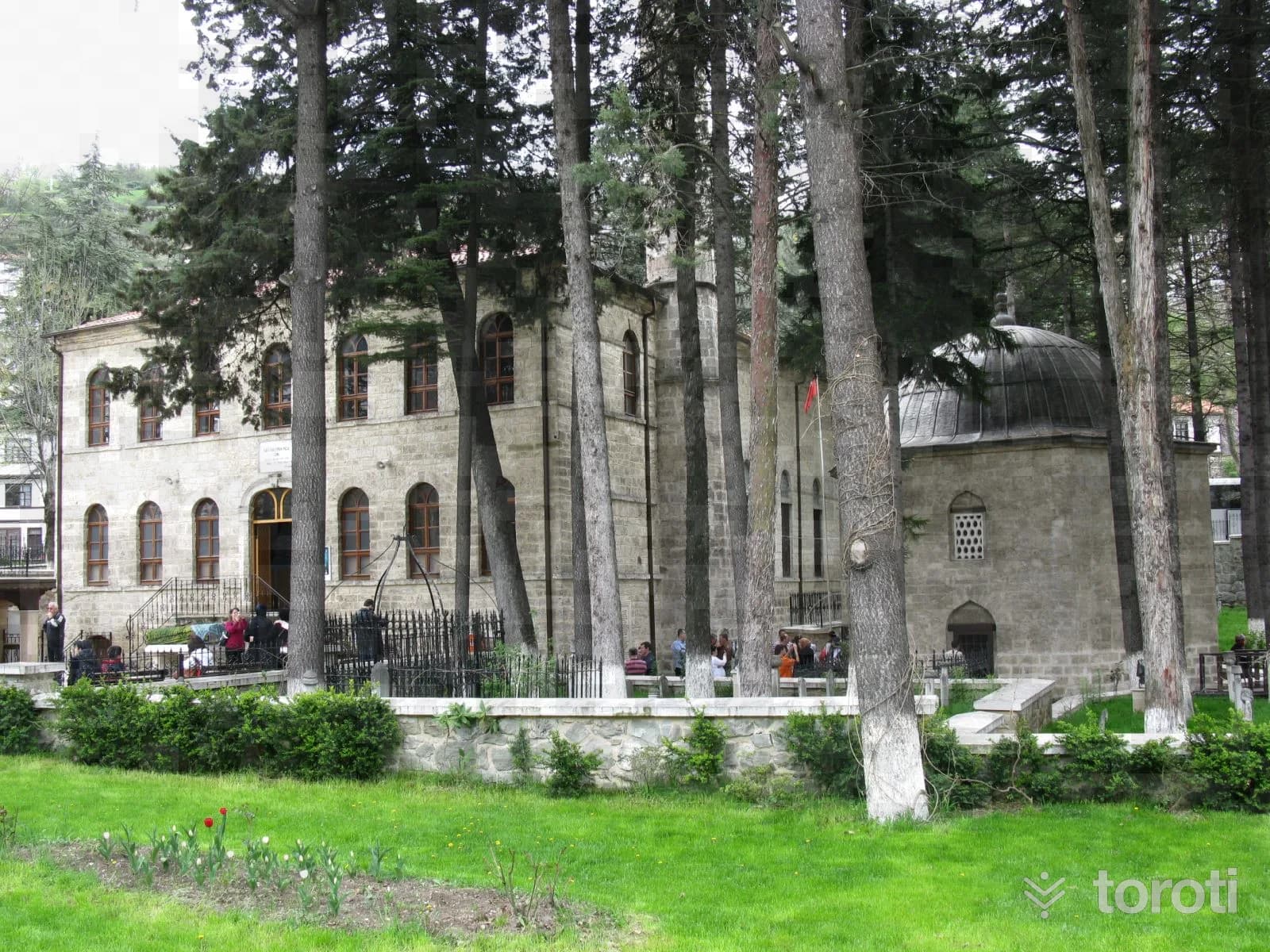 Akşemseddin Türbesi