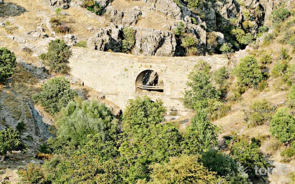 Cirimbolu Köprüsü Ve Su Kemeri