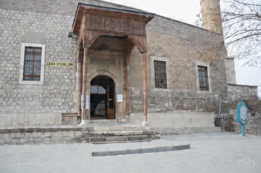AlÂeddin Camisi