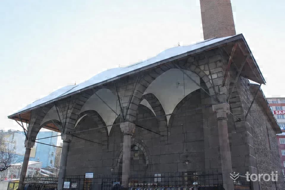 Gürcü Kapi Ali Ağa Camisi