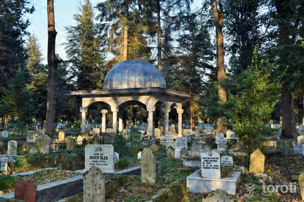 Hafiz Hasan Şen Efendi Modern Anıt Mezar Yapisi