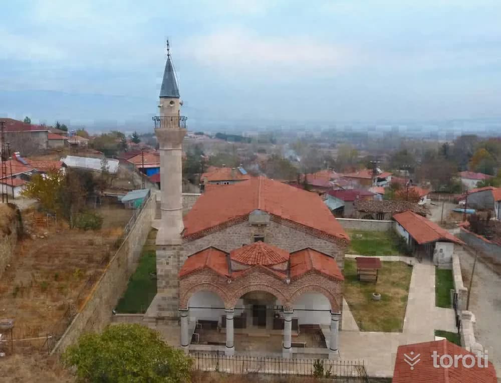 Gümüş Yeni (Maden) Camii (Eski Kilise)