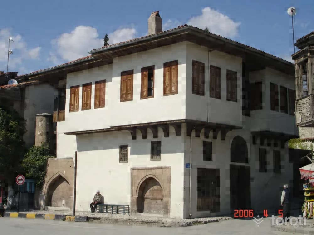 Misirlilar Evi