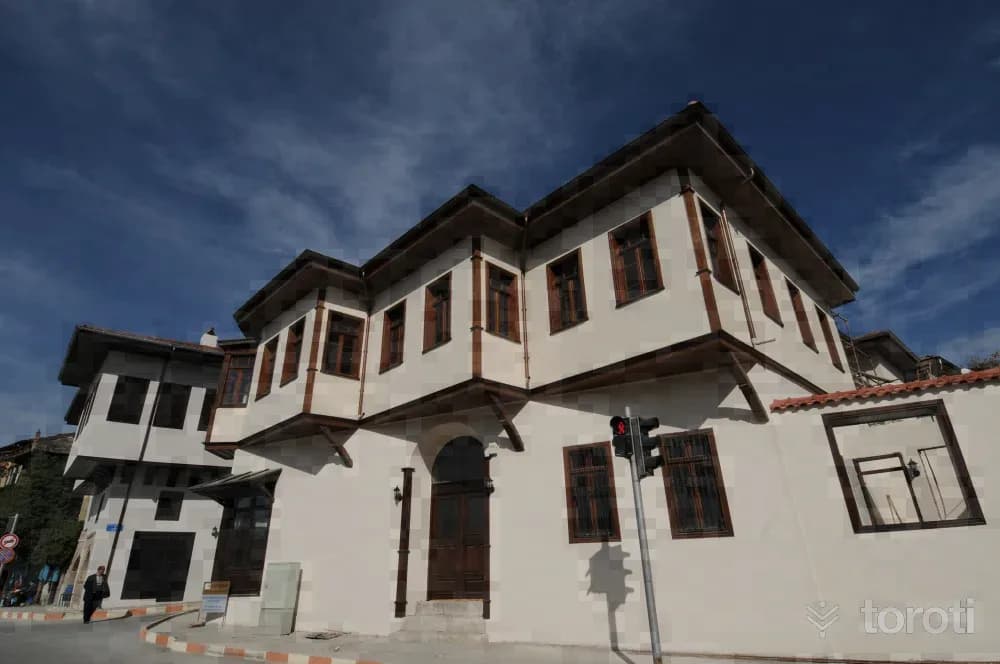 Piribaşlar Kültür Ve Sanat Evi