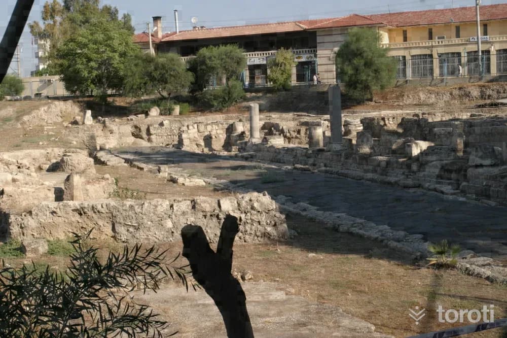 Cumhuriyet Alanı Ve Antik Cadde