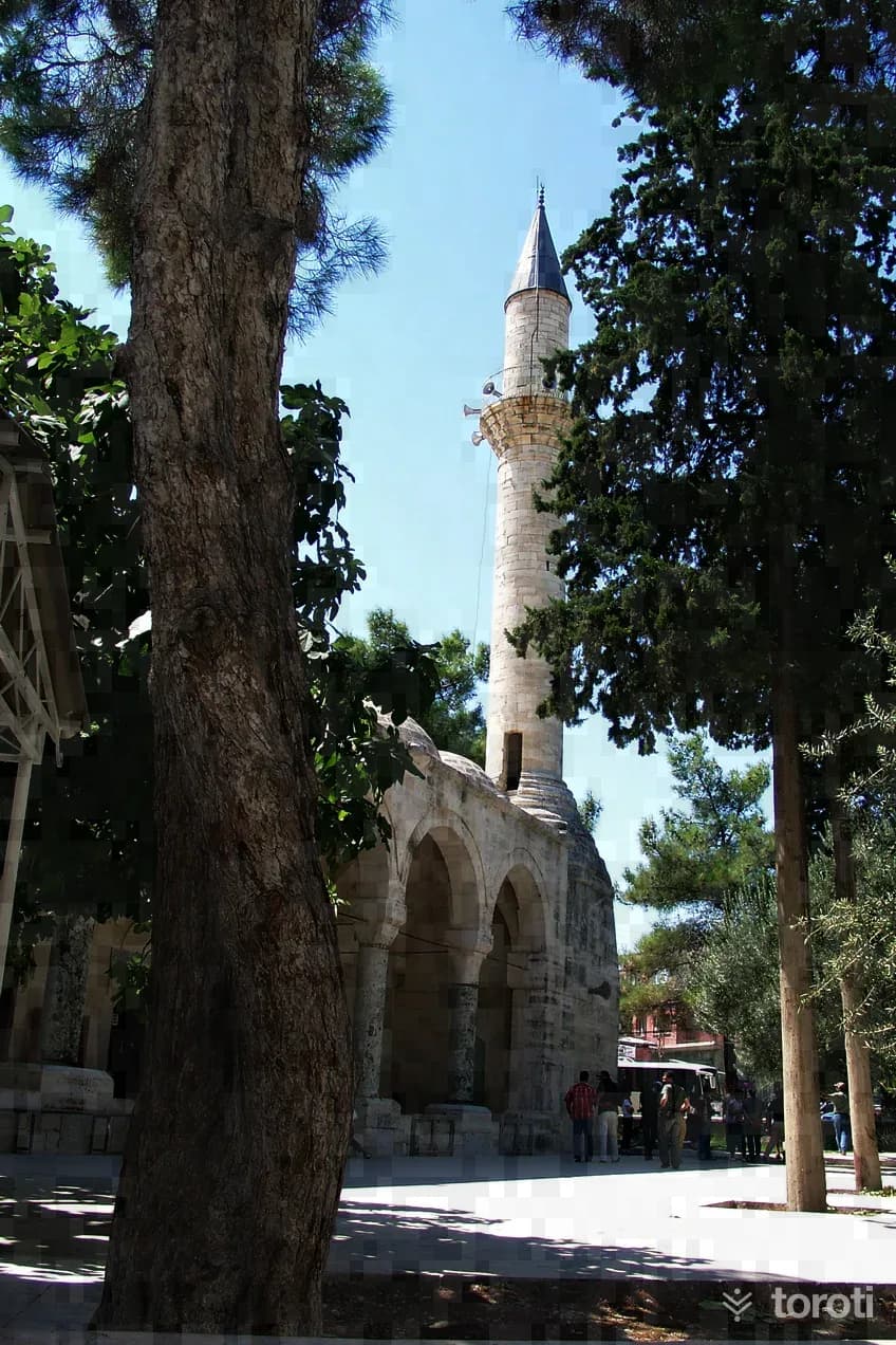 Laal Paşa Camii