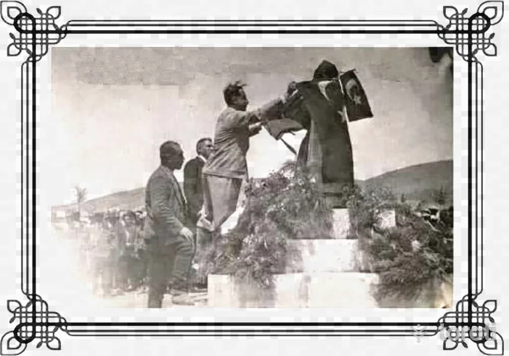 Çekerek Şehitler Anıti
