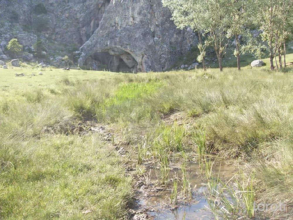Beyyayla Mağarası