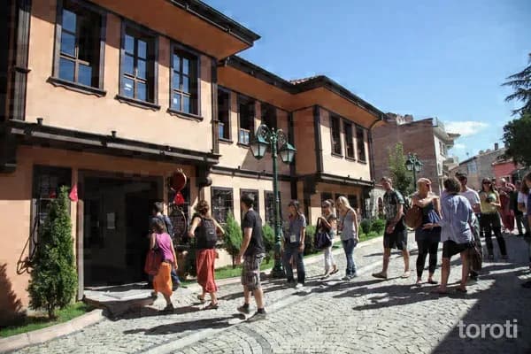 Çağdaş Cam Sanatları Müzesi