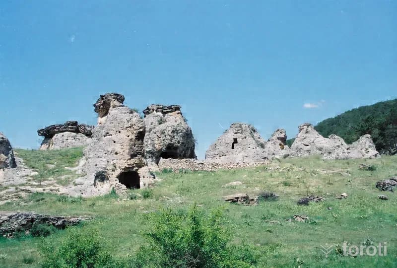 Dağlik Frigya Asmainler Sakli Vadi