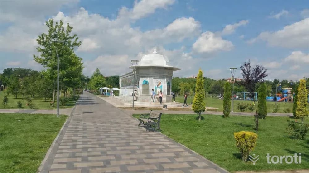 Dede Korkut Anıt Duvarı