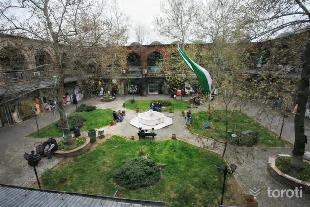 İpek Han