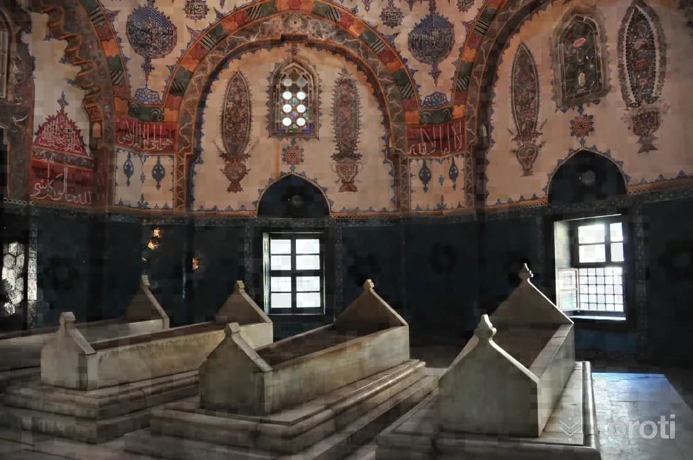Şehzade Sultan Mustafa Ve Sultan Cem Türbesi