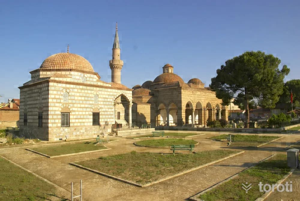 Şeyh Kutbuddin Camii Ve Türbesi