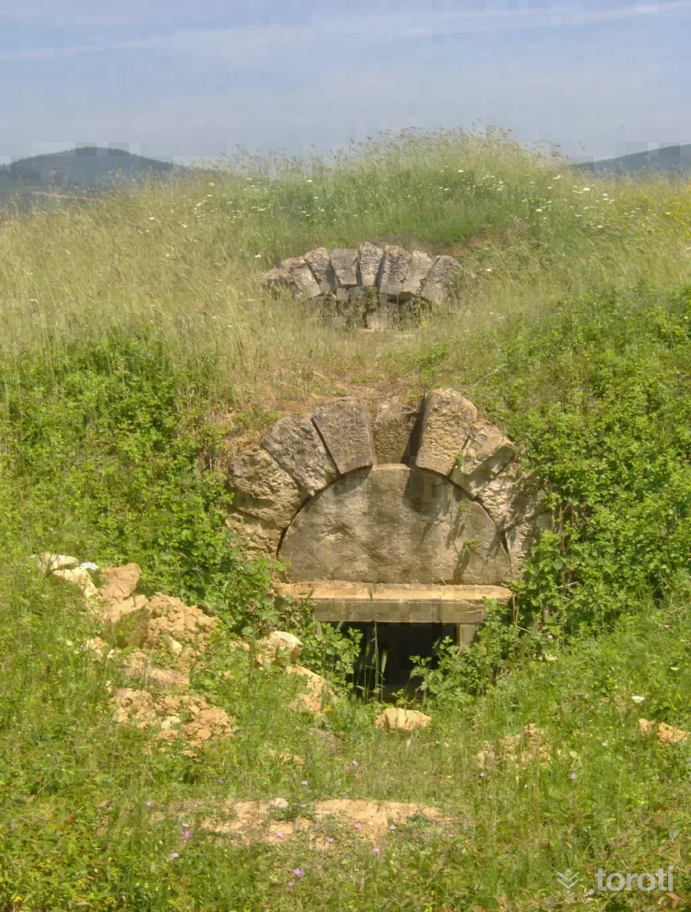 ÜÇ Tepeler Tümülüsü - İzmit