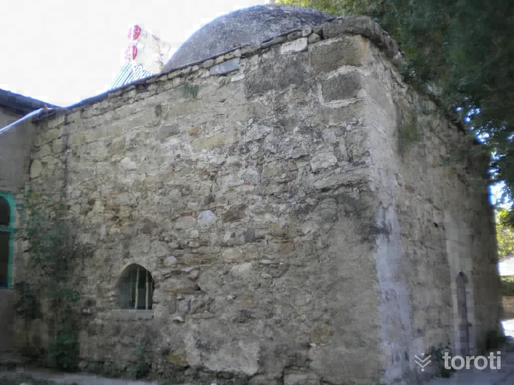 Işikli Aşağı Cami Türbesi