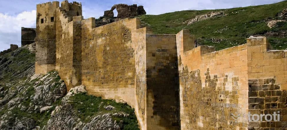 Bayburt Kalesi