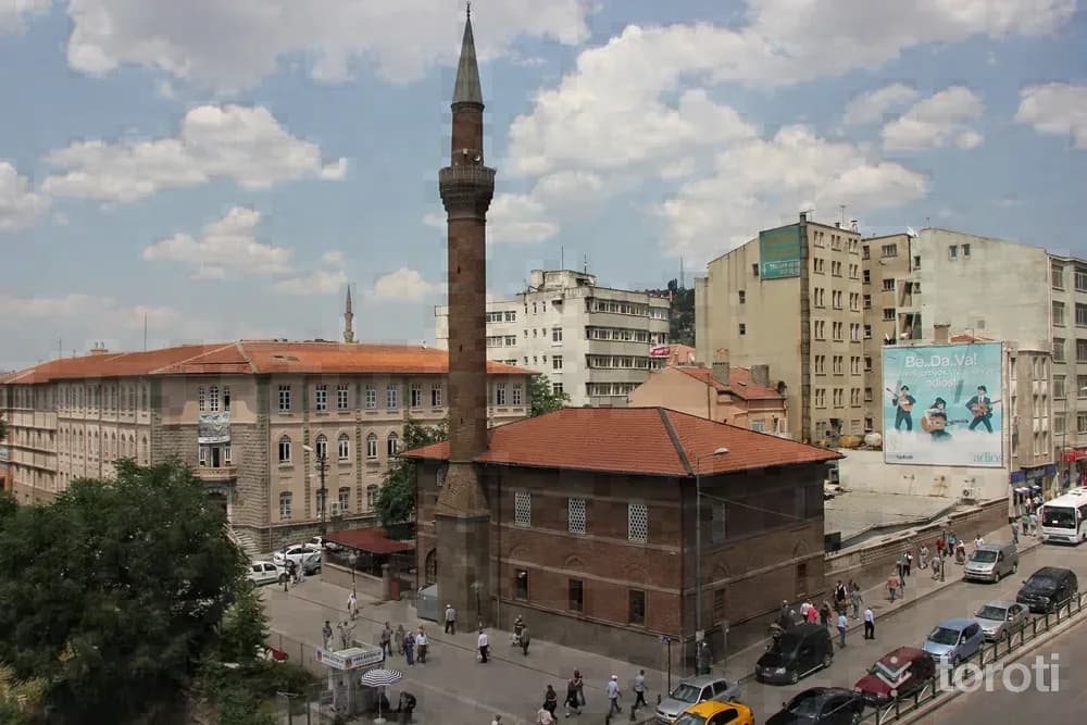 Zincirli Cami