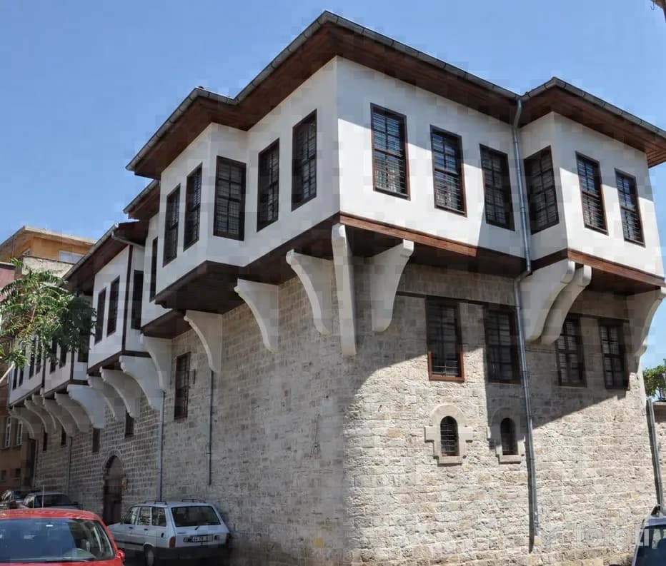 Dedeoğlu Konağı