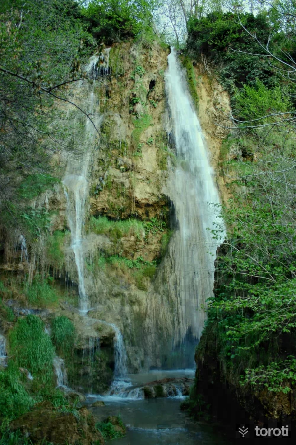 Ocakli Şelalesi (pazar)