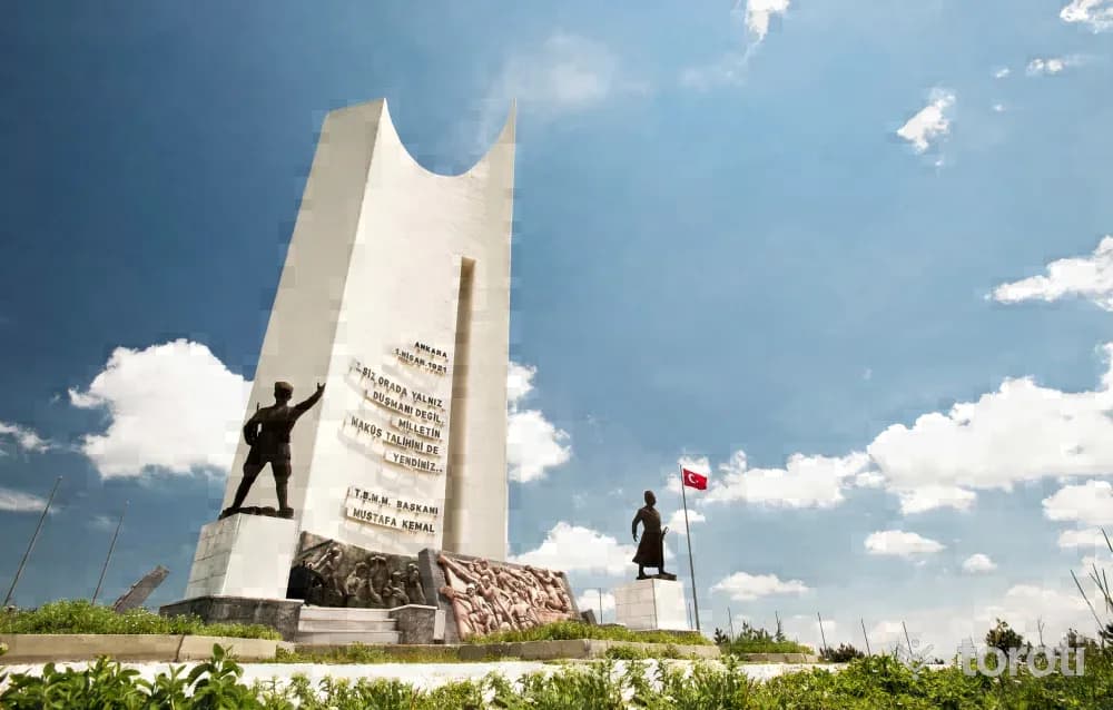 Metristepe Zafer Anıti