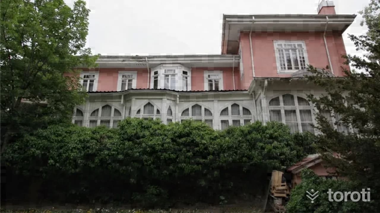 Pembe Köşk