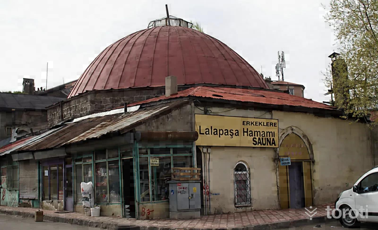 Lala Paşa Hamamı