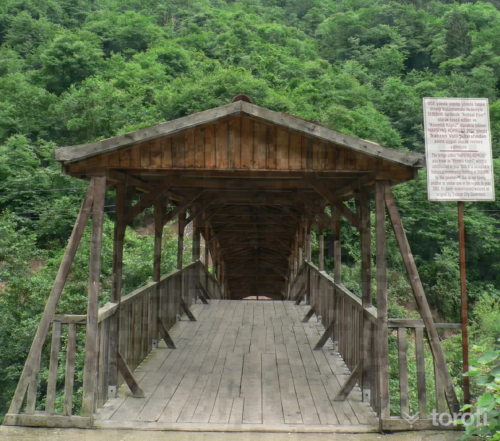 Hapsiyaş (Kiremitli) Köprü