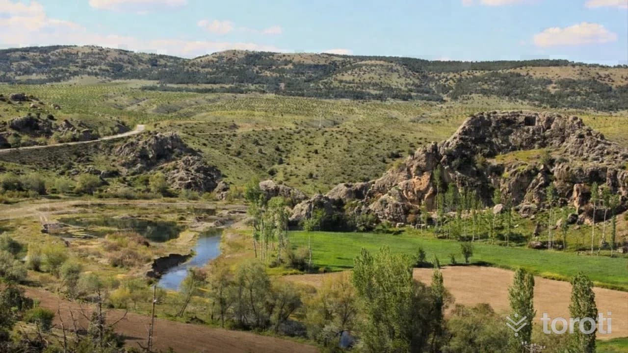 Kızlar Kayası