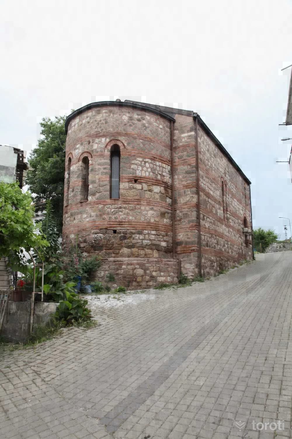 Küçük Kilise (Kültür Sanat Evi)
