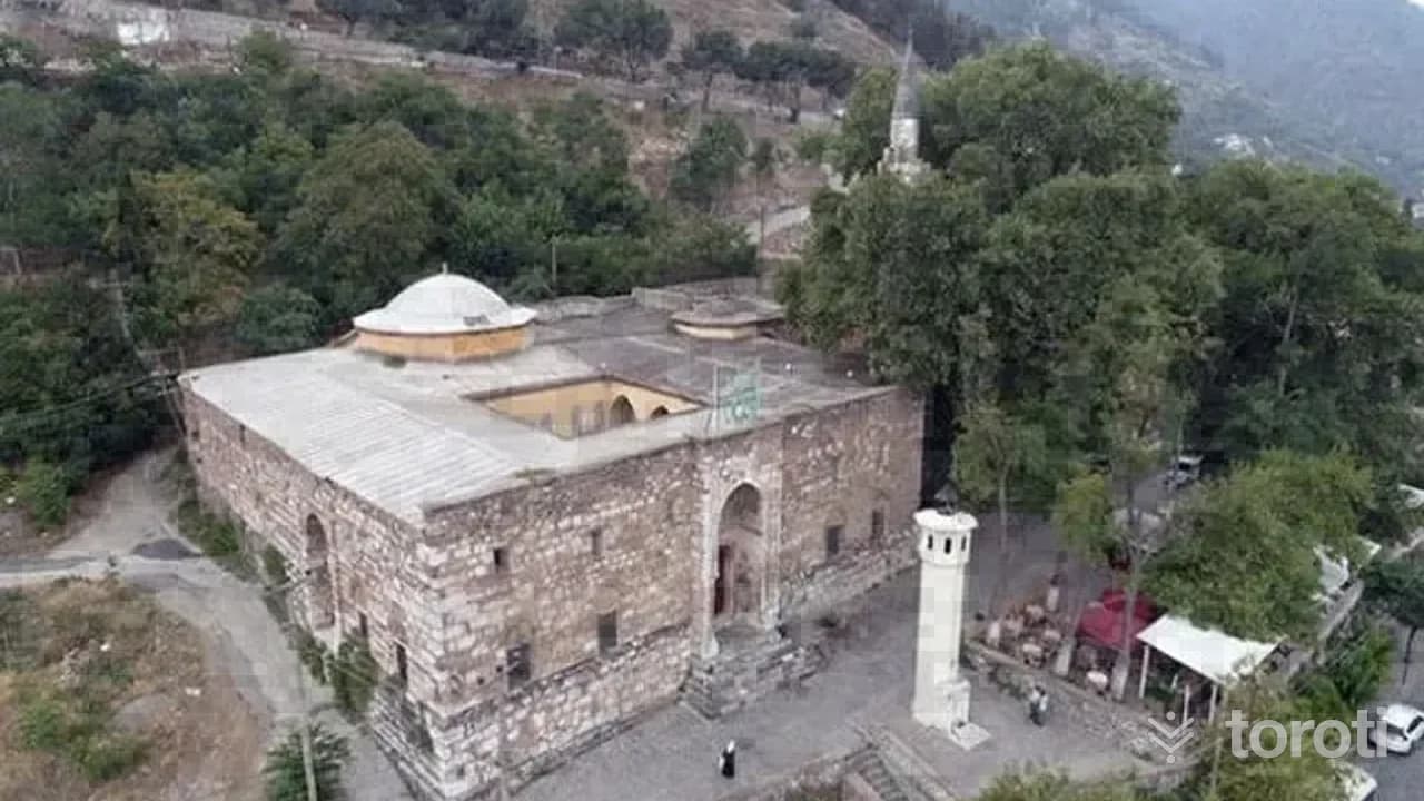 Ulu Cami Ve Külliyesi