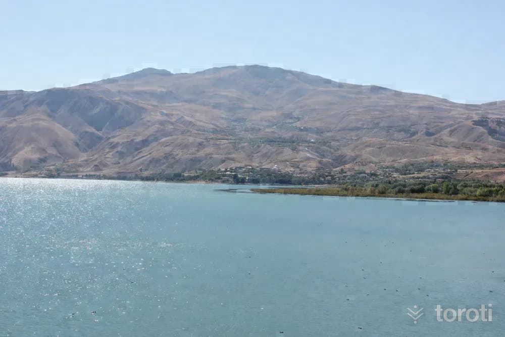 Hazar Baba Dağı