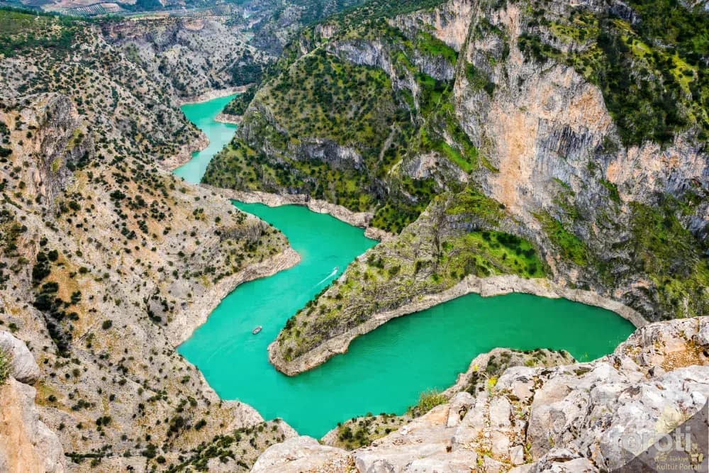 Arapapişti Kanyonu