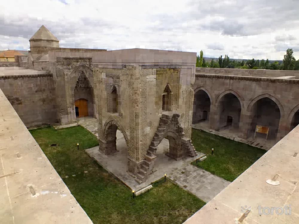 Sultanhanı Kervansarayı