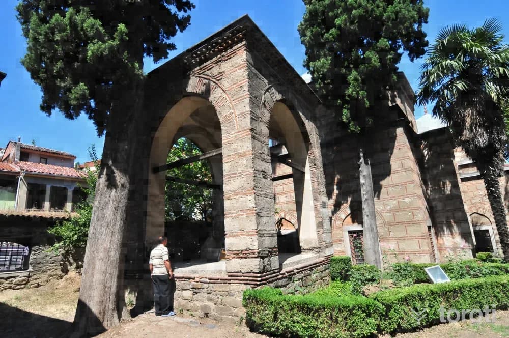 Ebe Hatun Türbesi / Gülbahar Hatun Türbesi