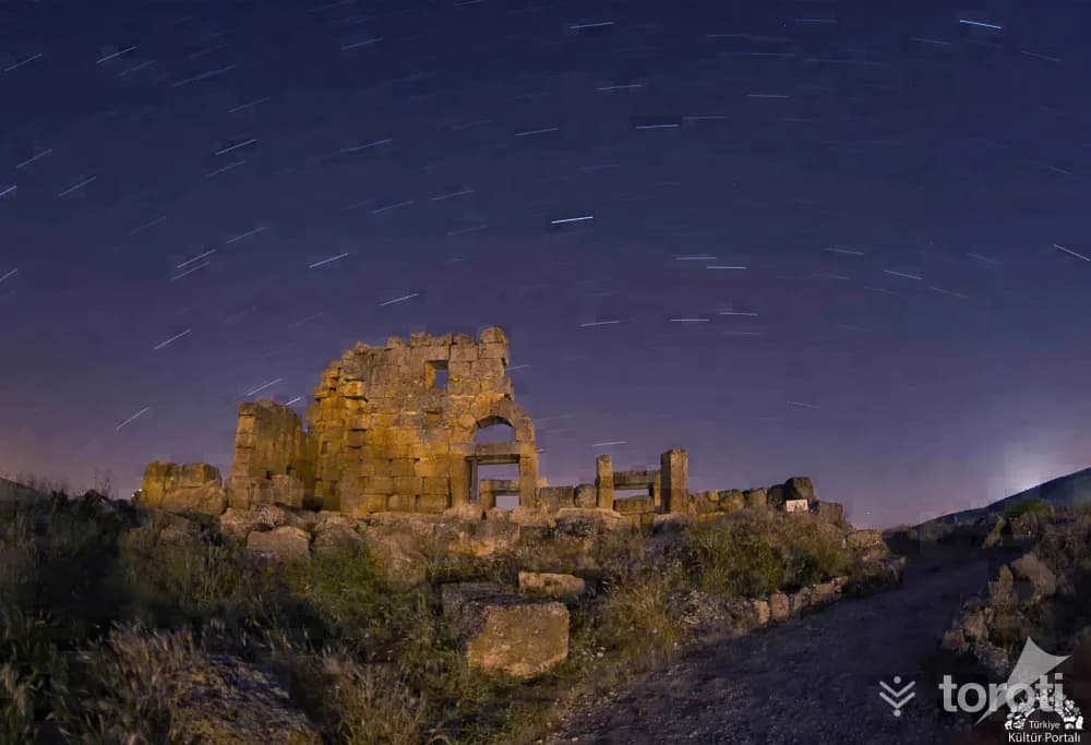 Zerzevan Kalesi Ve Mithras Kutsal Alanı
