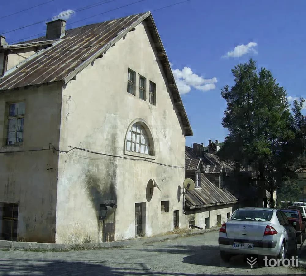 Kişla Binası
