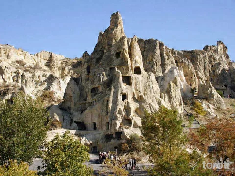 Rahibeler Ve Rahipler Manastiri
